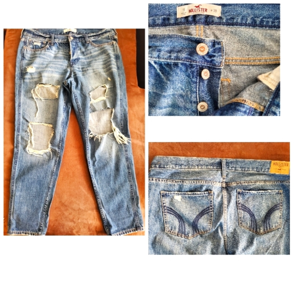 Hollister Distress Jean.